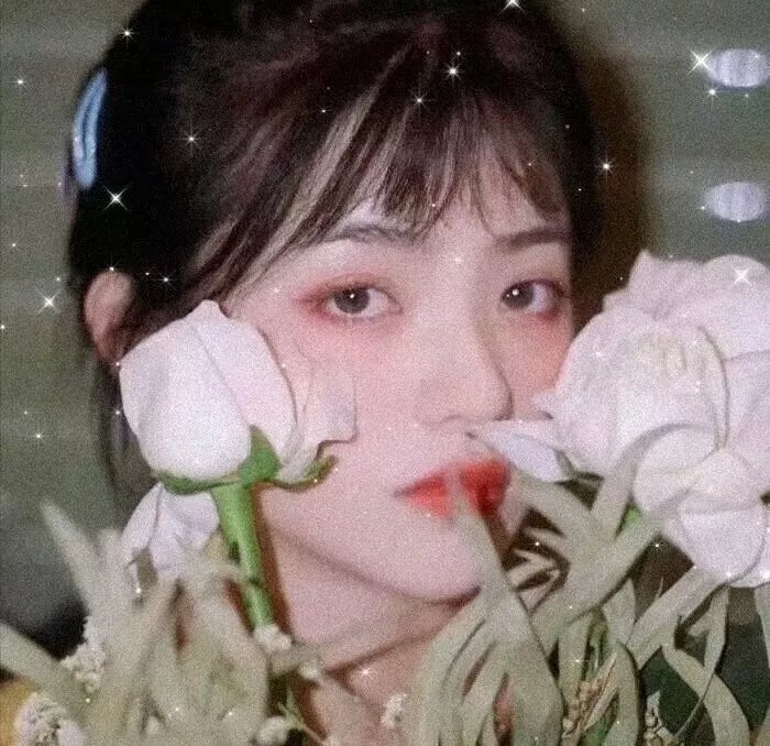 俏女怀春